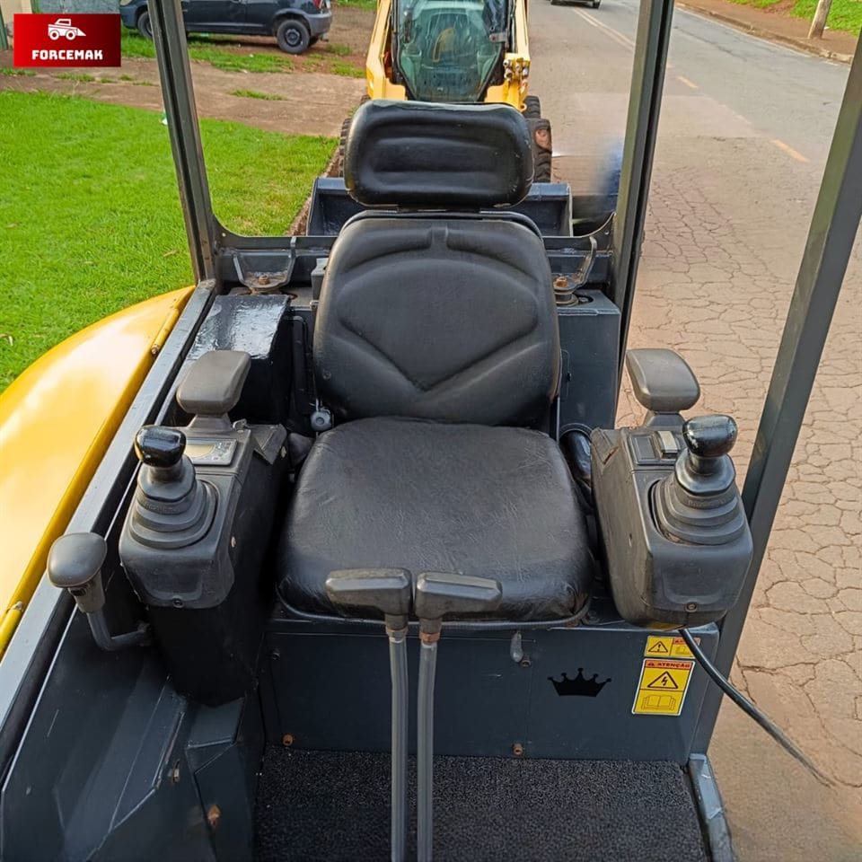 Mini Escavadeira Wacker Neuson EZ28 2014 - Imagem 4