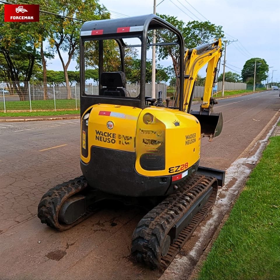 Mini Escavadeira Wacker Neuson EZ28 2014 - Imagem 8