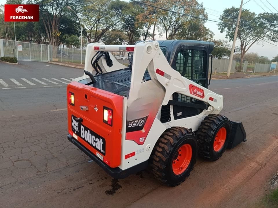 Mini Carregadeira Bobcat S570 2019 - Imagem 2
