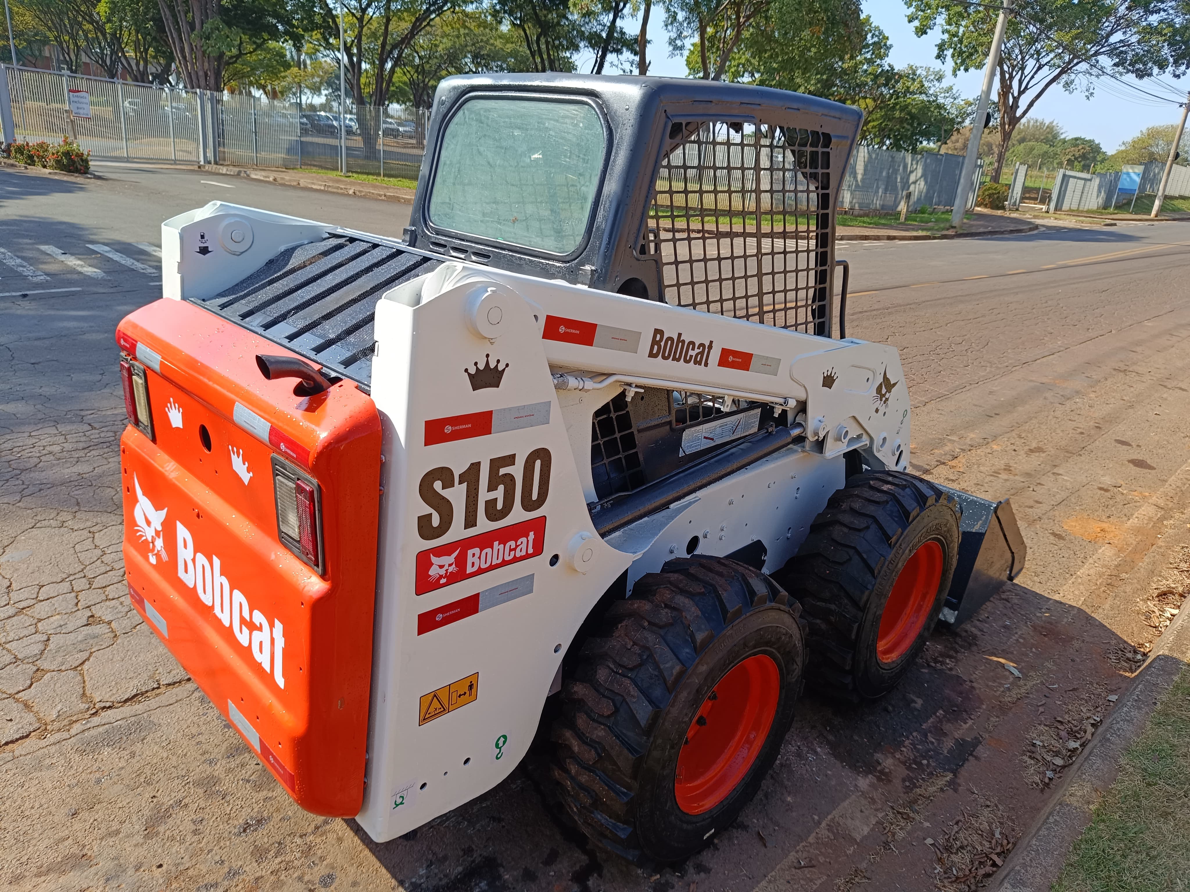 Mini Carregadeira Bobcat S150 2012 - Imagem 6