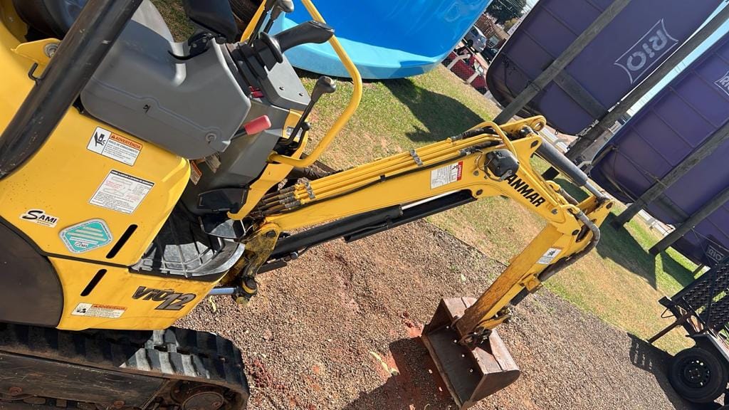 Mini Escavadeira Yanmar Vio12 2021 - Imagem 4