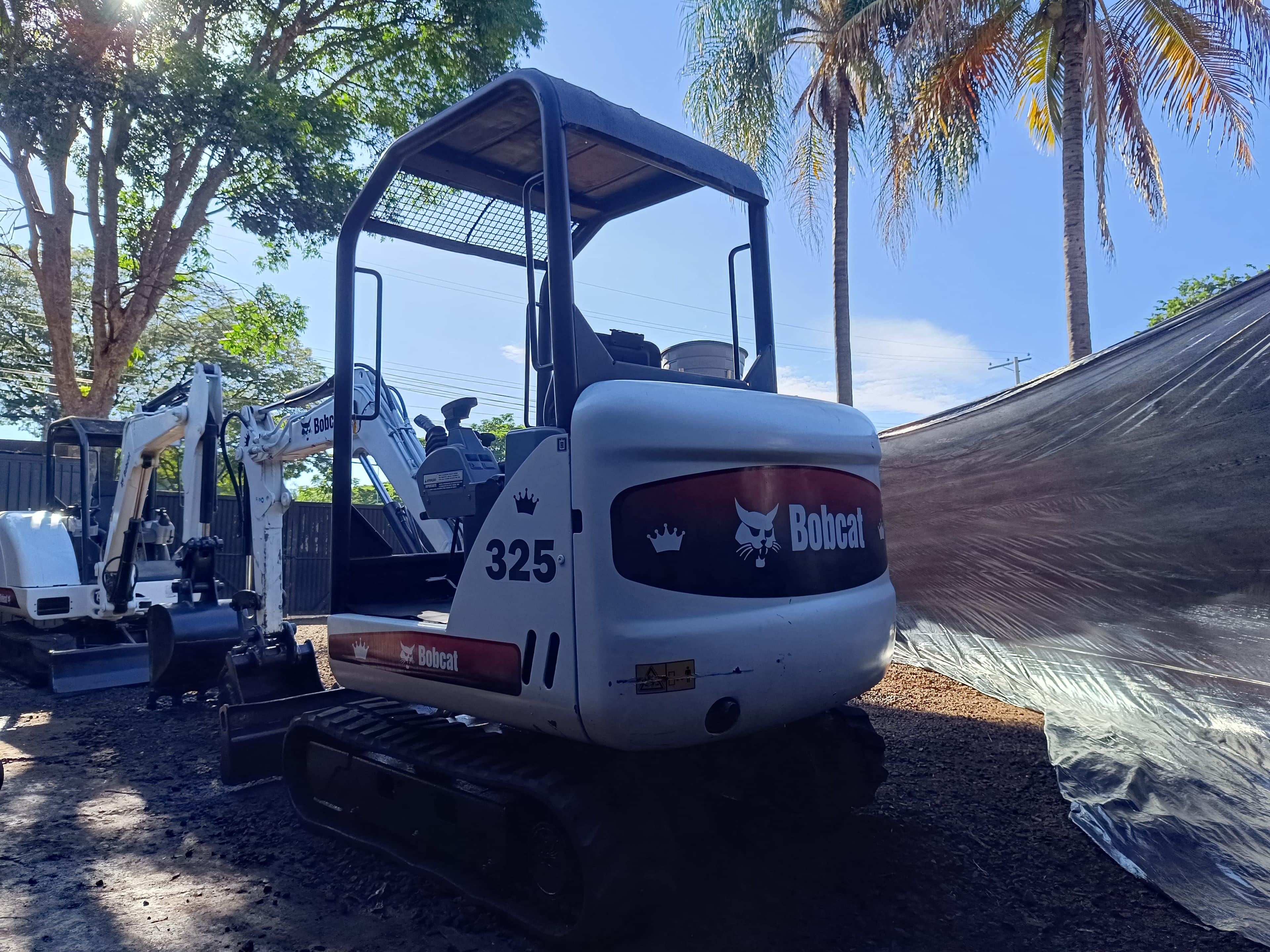 Mini Escavadeira Bobcat 325 2011 - Imagem 2