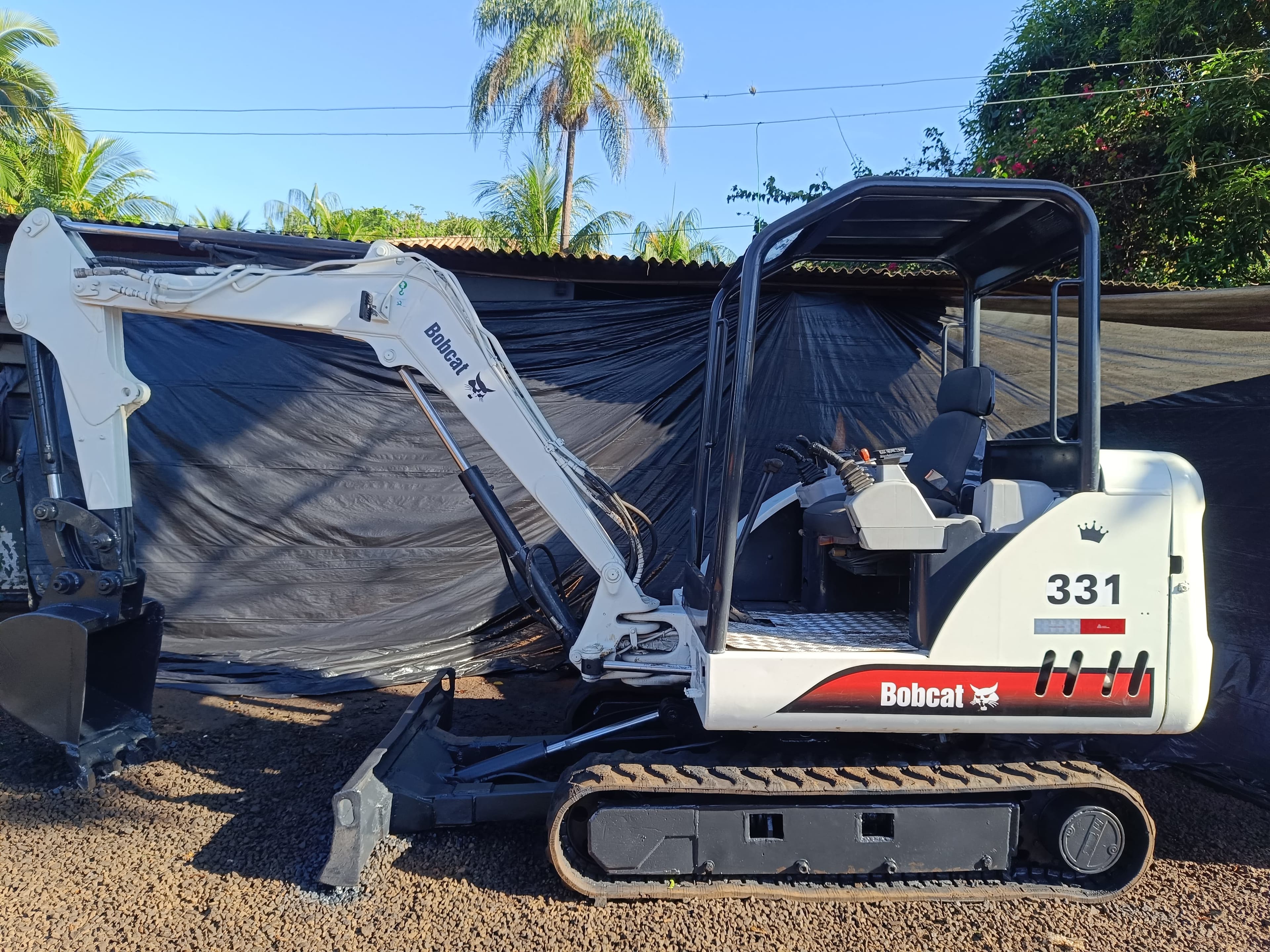 Mini Escavadeira Bobcat 331 2007 - Imagem 1