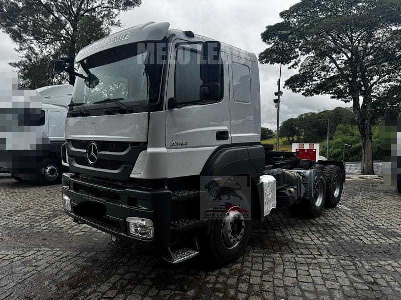 Caminhão Mercedes Benz Axor 3344 S 6x4 2021 - Imagem 1