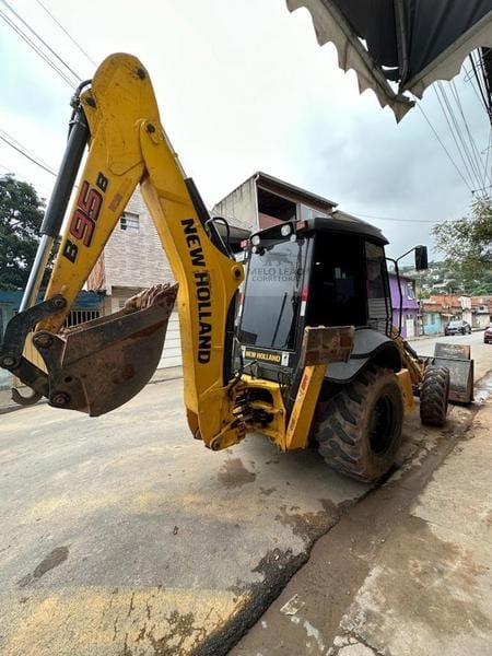 Retroescavadeira New Holland B95B 2020 - Imagem 1