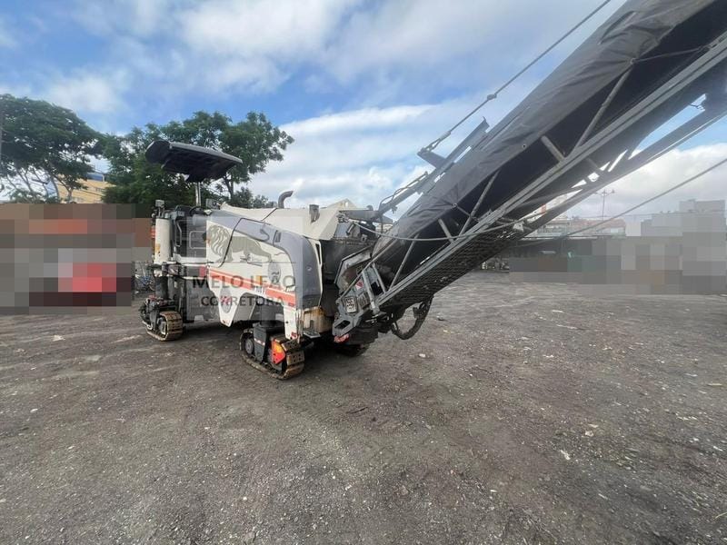 Fresadora de asfalto Wirtgen W100F 2014 - Imagem 4
