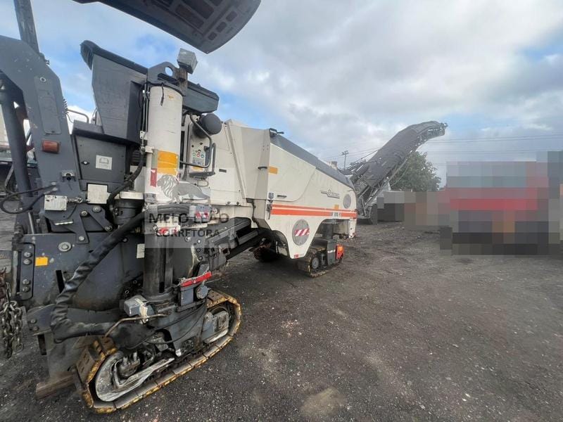 Fresadora de asfalto Wirtgen W100F 2014 - Imagem 6