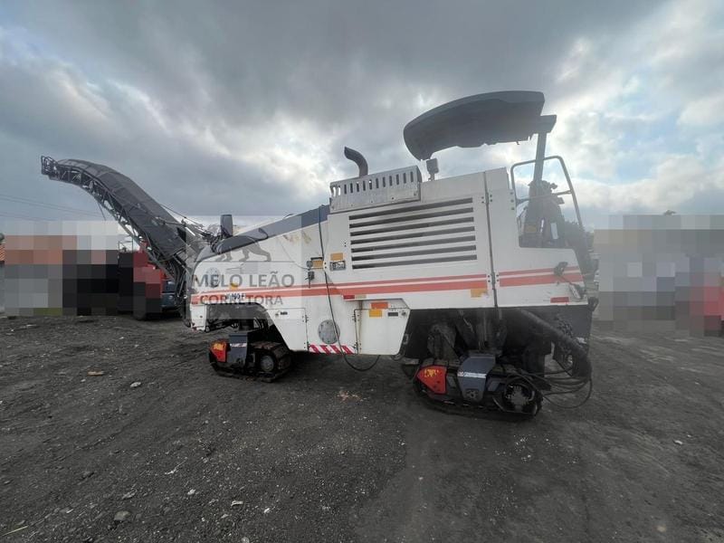 Fresadora de asfalto Wirtgen W100F 2014 - Imagem 7