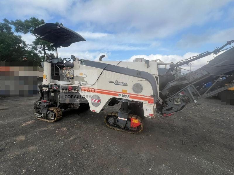 Fresadora de asfalto Wirtgen W100F 2014 - Imagem 11