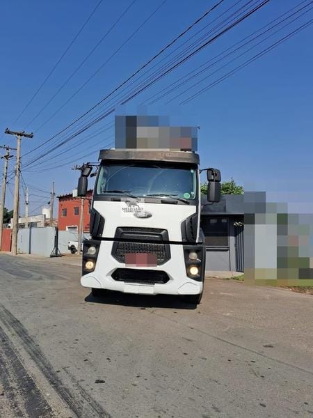 Cavalo Mecânico Ford Cargo 2842 2013 - Imagem 6