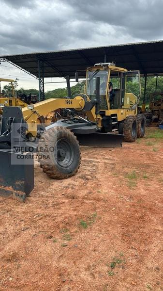Motoniveladora Combat 190E 2013 - Imagem 2