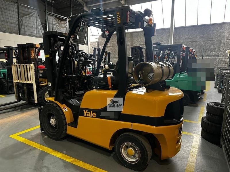 Empilhadeira Yale GDP 060 VX 2011 - Imagem 8