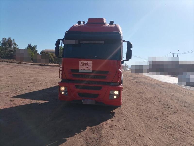 Caminhão Iveco Stralis 570S41T 2011 - Imagem 4