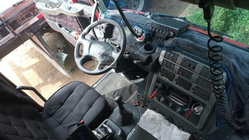 Caminhão Iveco Stralis 570S41T 2011 - Imagem 9