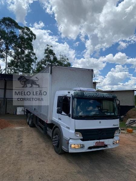 Caminhão Mercedes Benz Atego 2428 2011 - Imagem 5