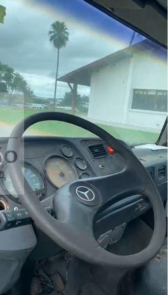 Caminhão Mercedes Benz MB1718 2009 - Imagem 9