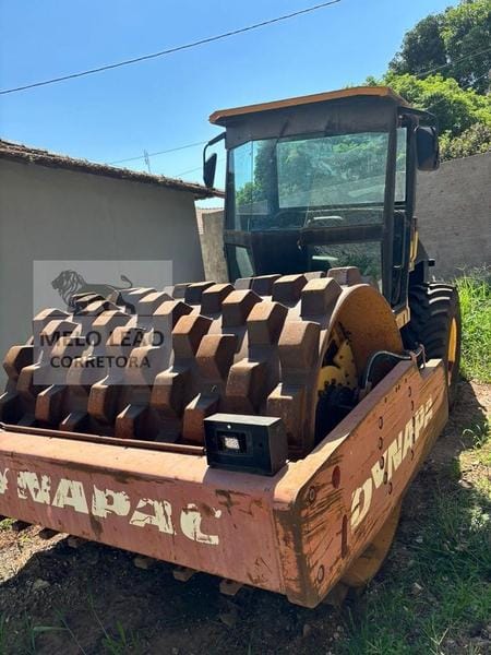 Rolo compactador Dynapac CA250 2006 - Imagem 5