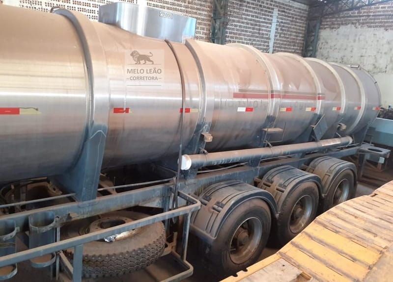 Carreta Kronorte tanque ST27 Inox 20.000 Litros 2005 - Imagem 13
