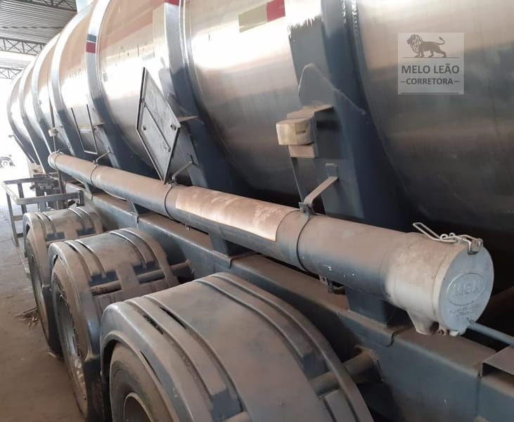 Carreta Kronorte tanque ST27 Inox 20.000 Litros 2005 - Imagem 18