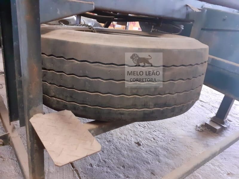 Carreta Kronorte tanque ST27 Inox 20.000 Litros 2005 - Imagem 26