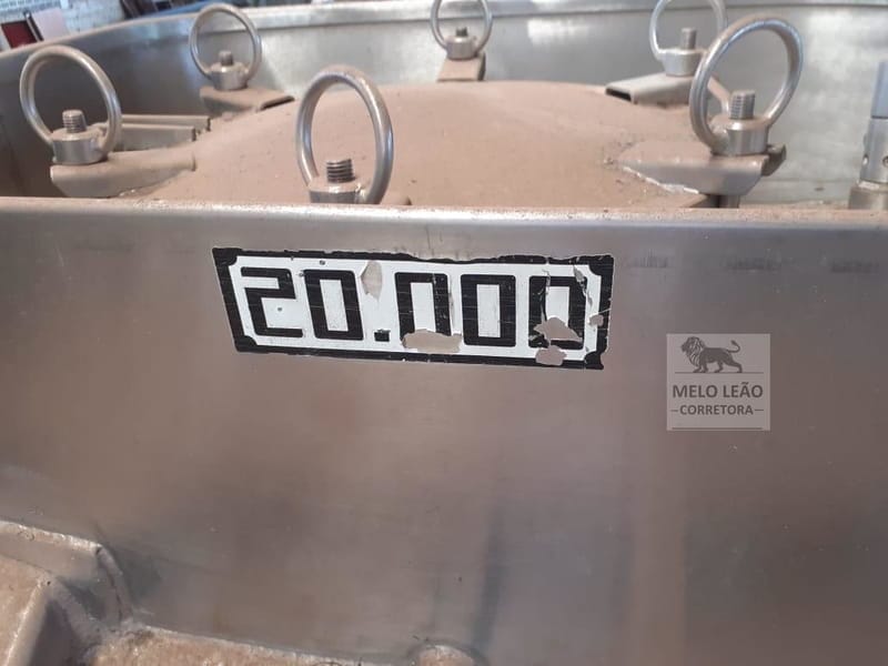 Carreta Kronorte tanque ST27 Inox 20.000 Litros 2005 - Imagem 28
