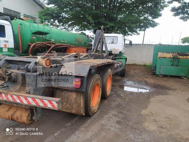 Roll On Imave Volkswagen 24.250 Work 6x4 1996 - Imagem 3