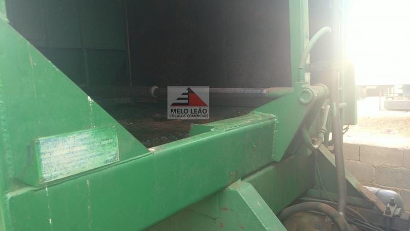 compactador de lixo Ford / Equitrans F-11000 / 15m³ 1989 - Imagem 11