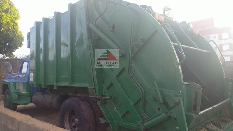 compactador de lixo Ford / Equitrans F-11000 / 15m³ 1989 - Imagem 14