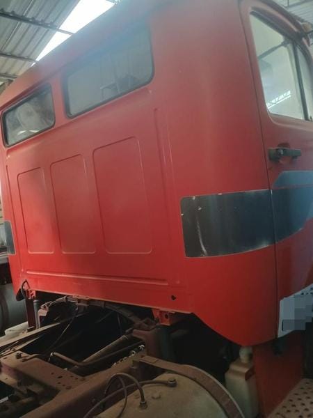 Caminhão Xupim Mercedes Benz 1316 6x2 1985 - Imagem 2