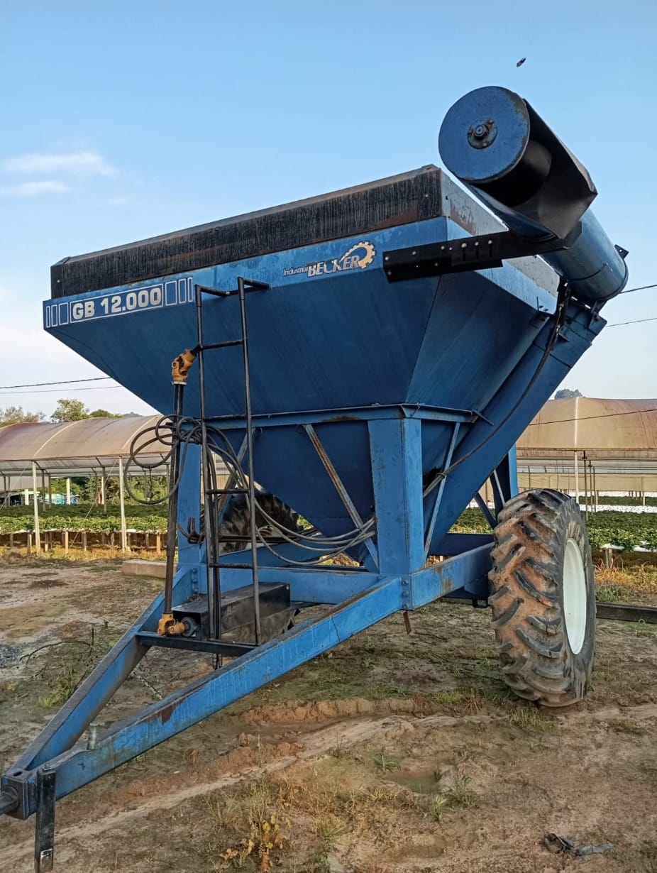 Plantadeira Becker GB 10500 2012 - Imagem 1
