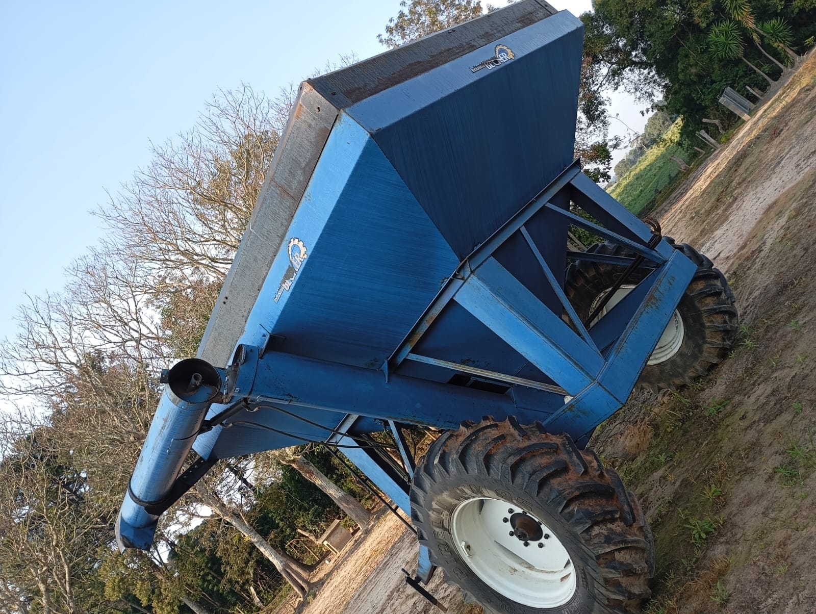 Plantadeira Becker GB 10500 2012 - Imagem 3