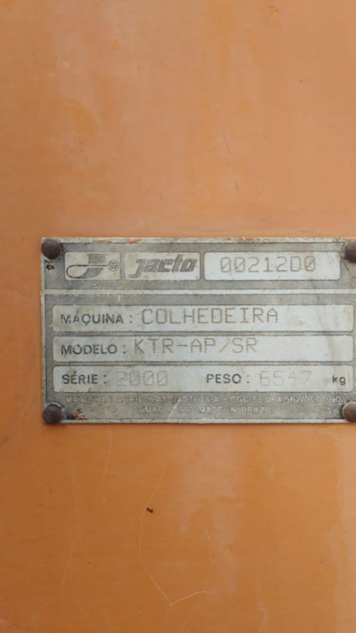 Colheitadeira Jacto KTR 2002 - Imagem 3
