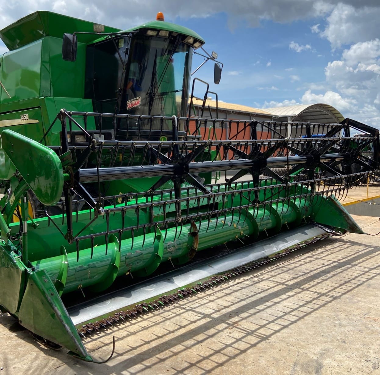Colheitadeira John Deere 1450 2003 - Imagem 6