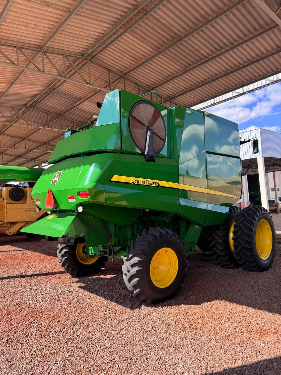 Colheitadeira John Deere S440 2017 - Imagem 3