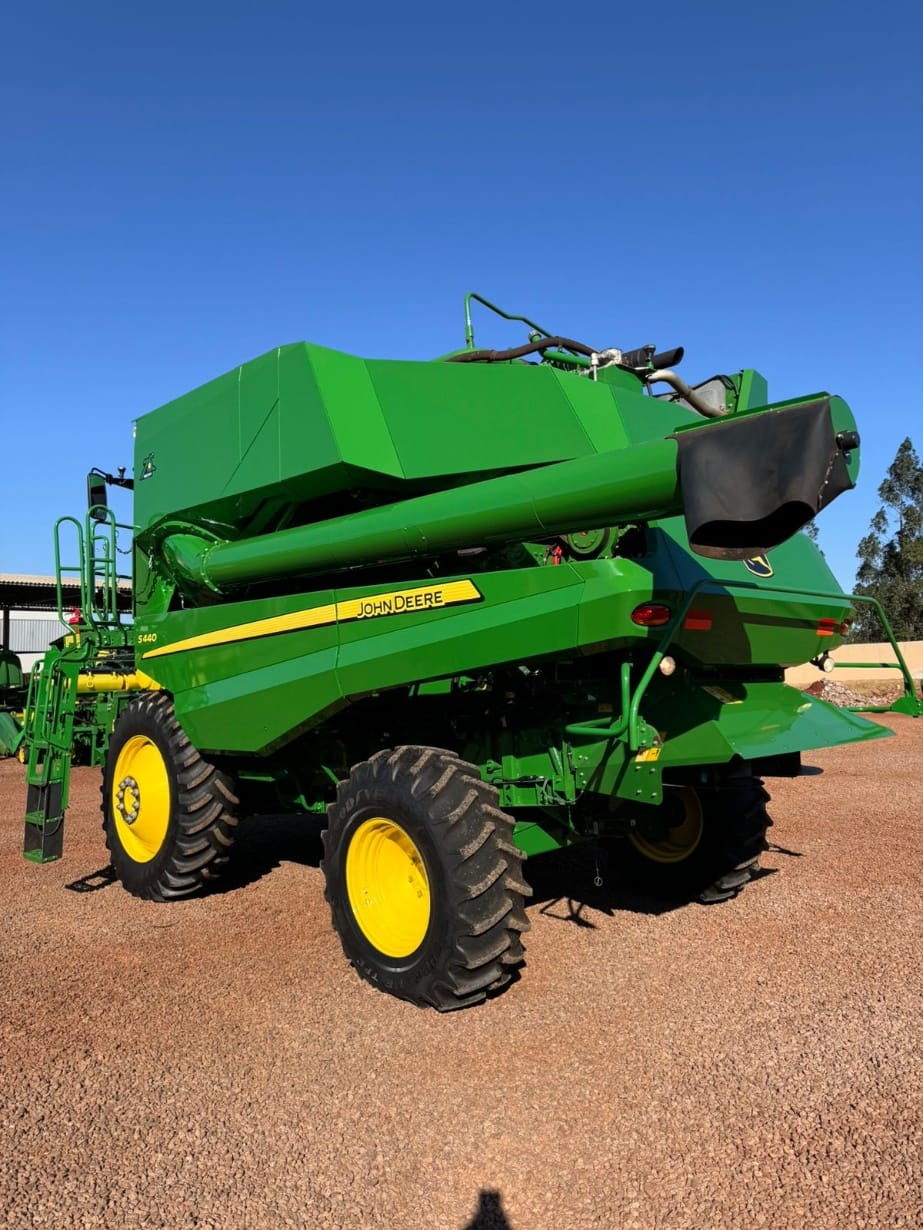 Colheitadeira John Deere S440 2022 - Imagem 2