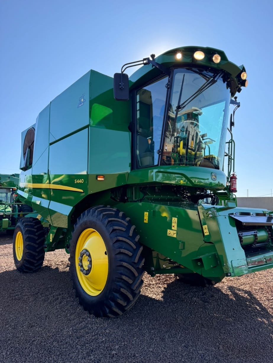 Colheitadeira John Deere S440 2022 - Imagem 3