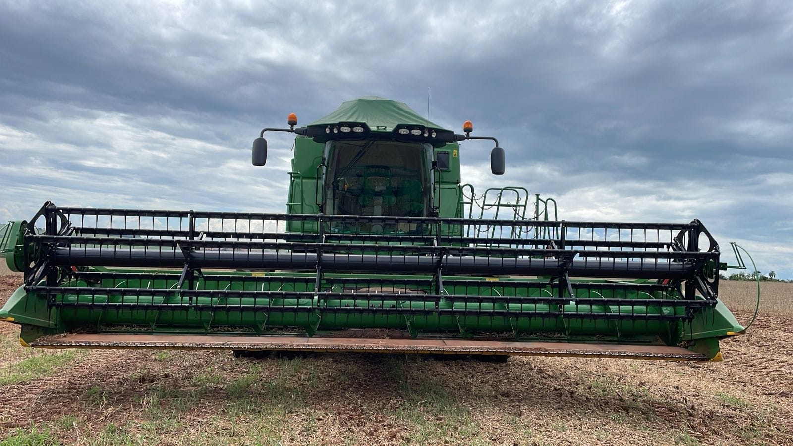 Colheitadeira John Deere S550 2022 - Imagem 4