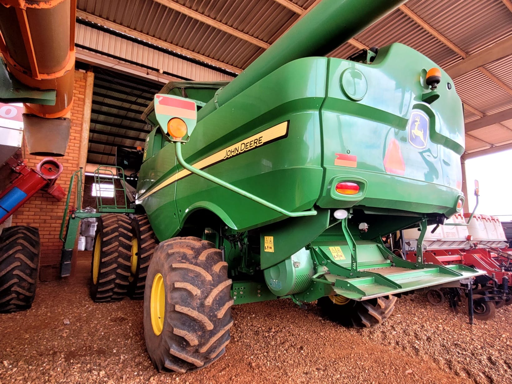 Colheitadeira John Deere S660 2019 - Imagem 22