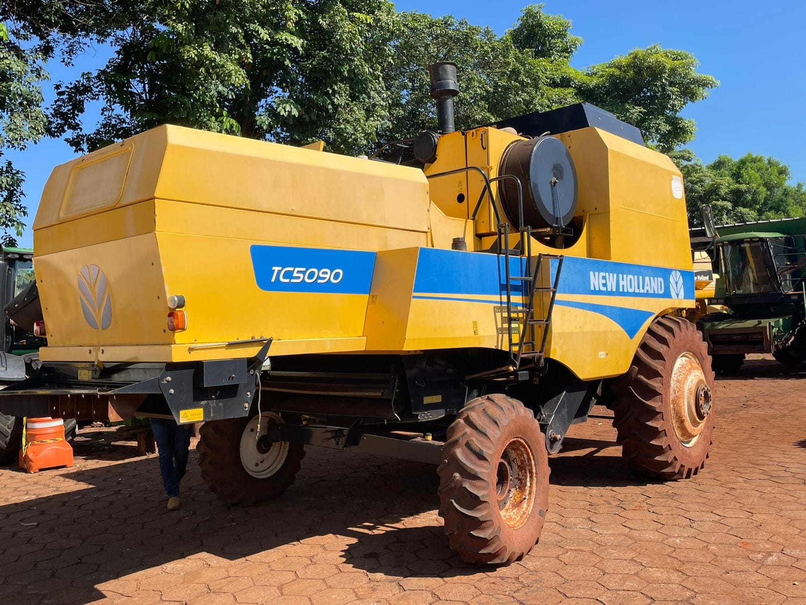 Colheitadeira New Holland TC5090 2016 - Imagem 3