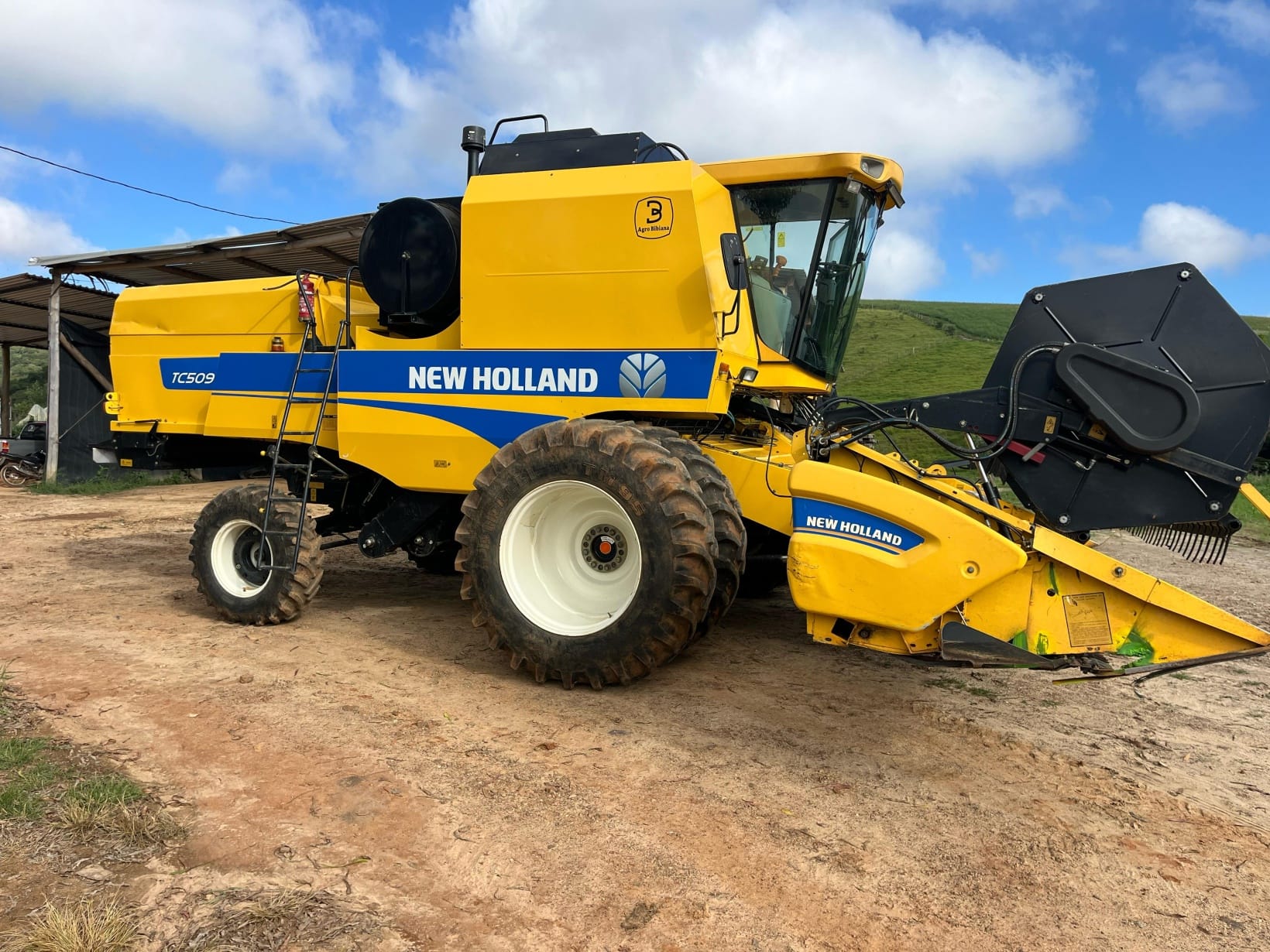Colheitadeira New Holland TC5090 2019 - Imagem 2