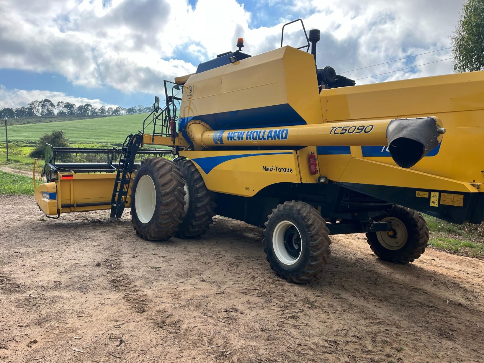 Colheitadeira New Holland TC5090 2019 - Imagem 8