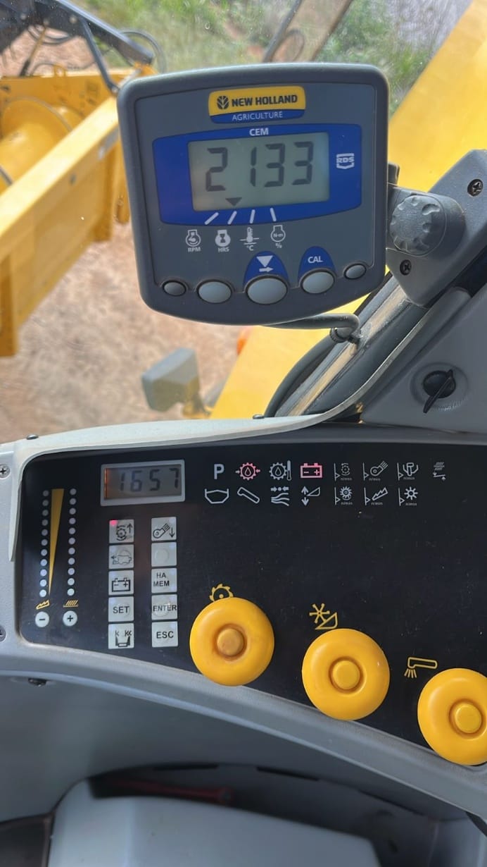 Colheitadeira New Holland TC5090 2019 - Imagem 12
