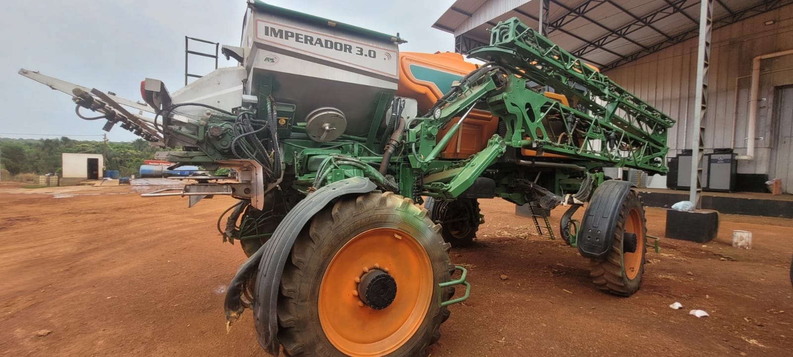 Distribuidores Autopropelidos Stara Imperador 3.0 2019 - Imagem 1