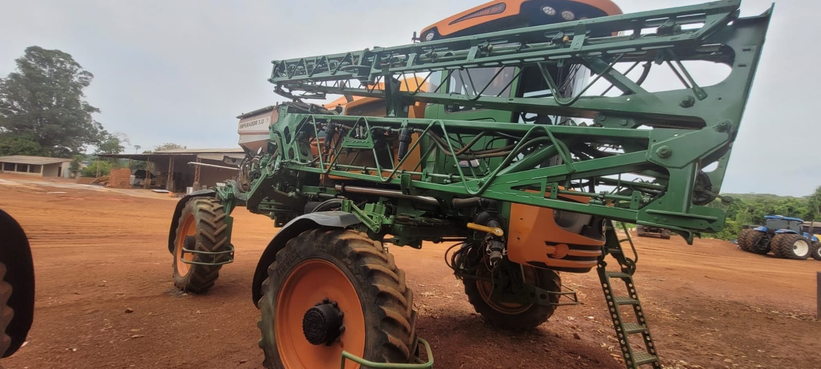 Distribuidores Autopropelidos Stara Imperador 3.0 2019 - Imagem 2