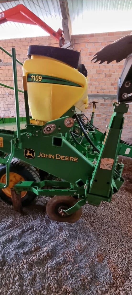 Plantadeira John Deere 1109 2009 - Imagem 4