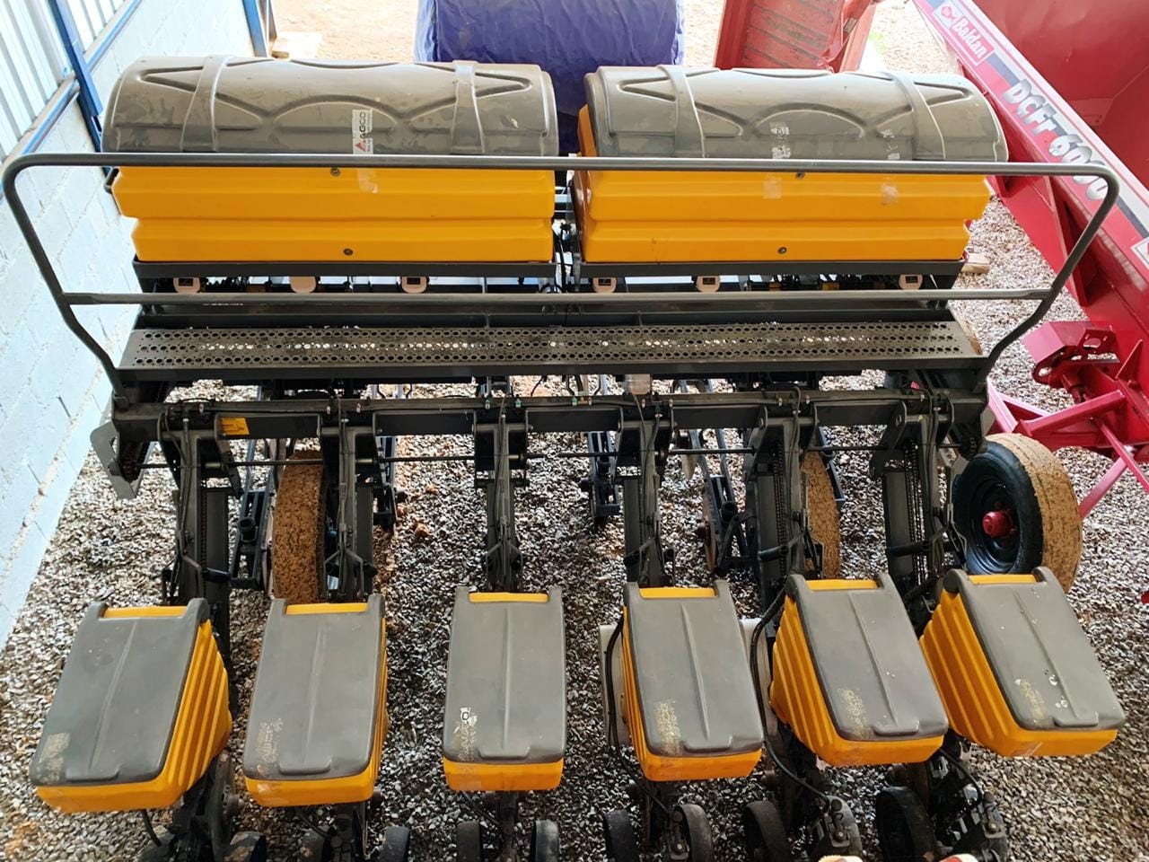 Plantadeira Valtra BP704 2018 - Imagem 4