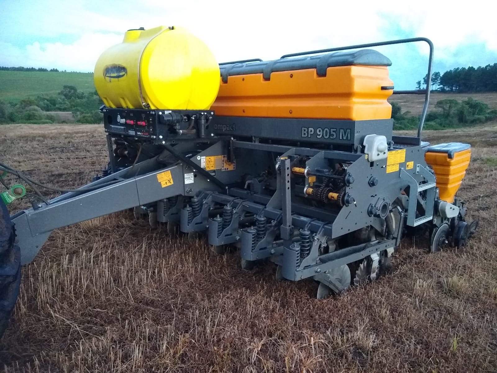 Plantadeira Valtra BP905 2023 - Imagem 2