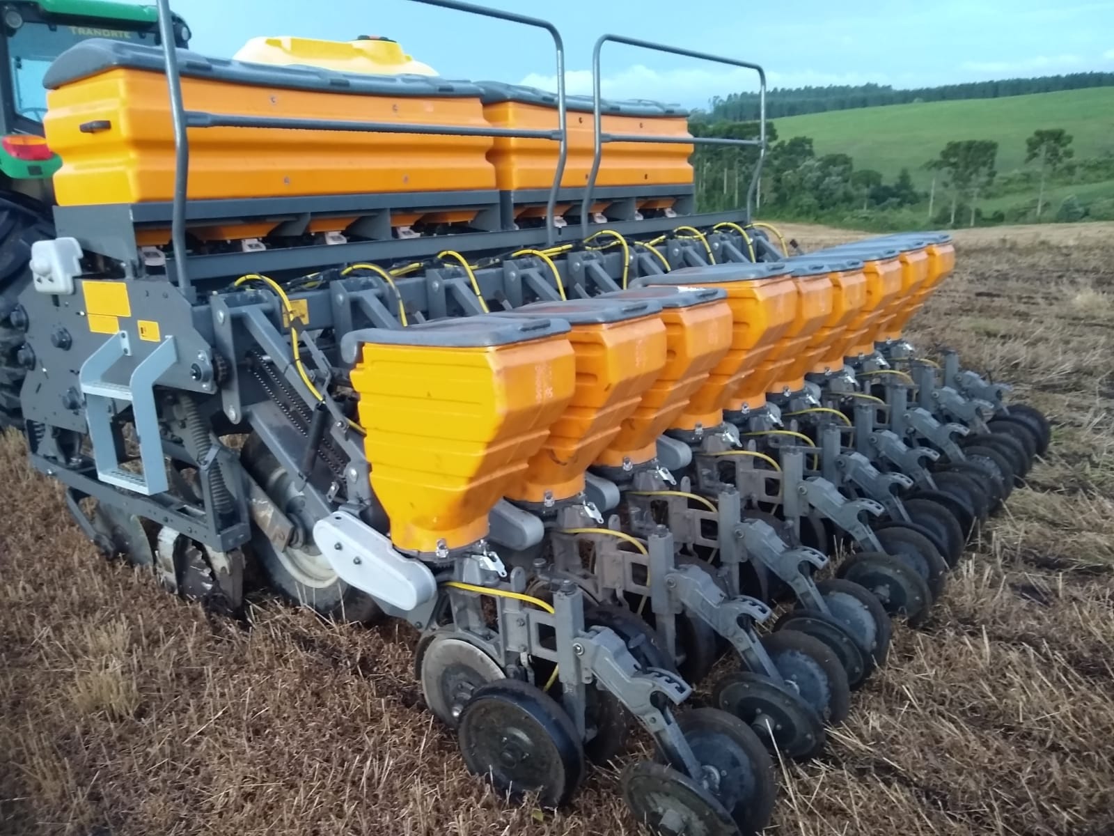 Plantadeira Valtra BP905 2023 - Imagem 3