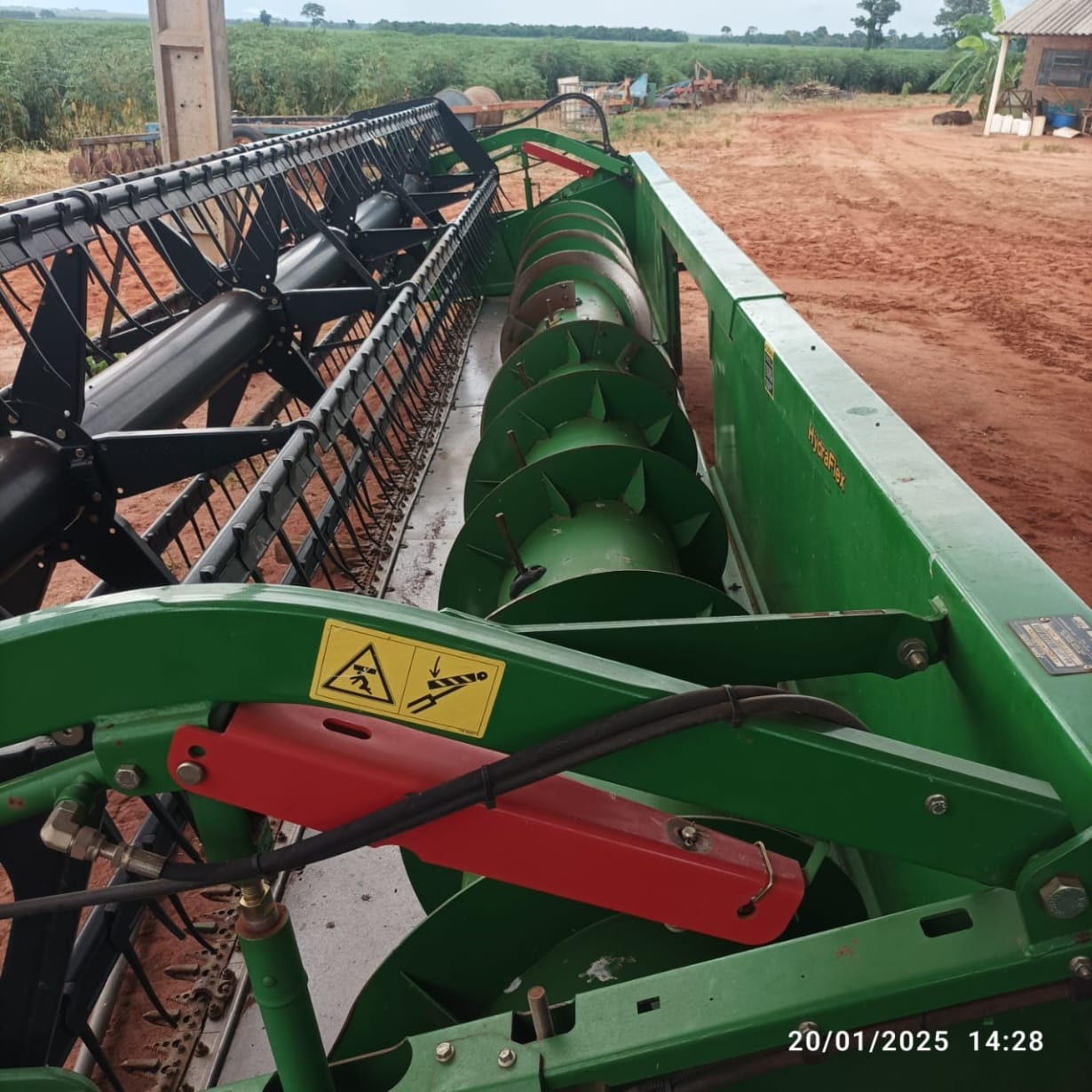 Plataformas para colheita John Deere 622F 2016 - Imagem 2