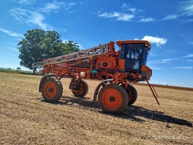 Pulverizador Autopropelido Jacto Uniport 2030 2020 - Imagem 3